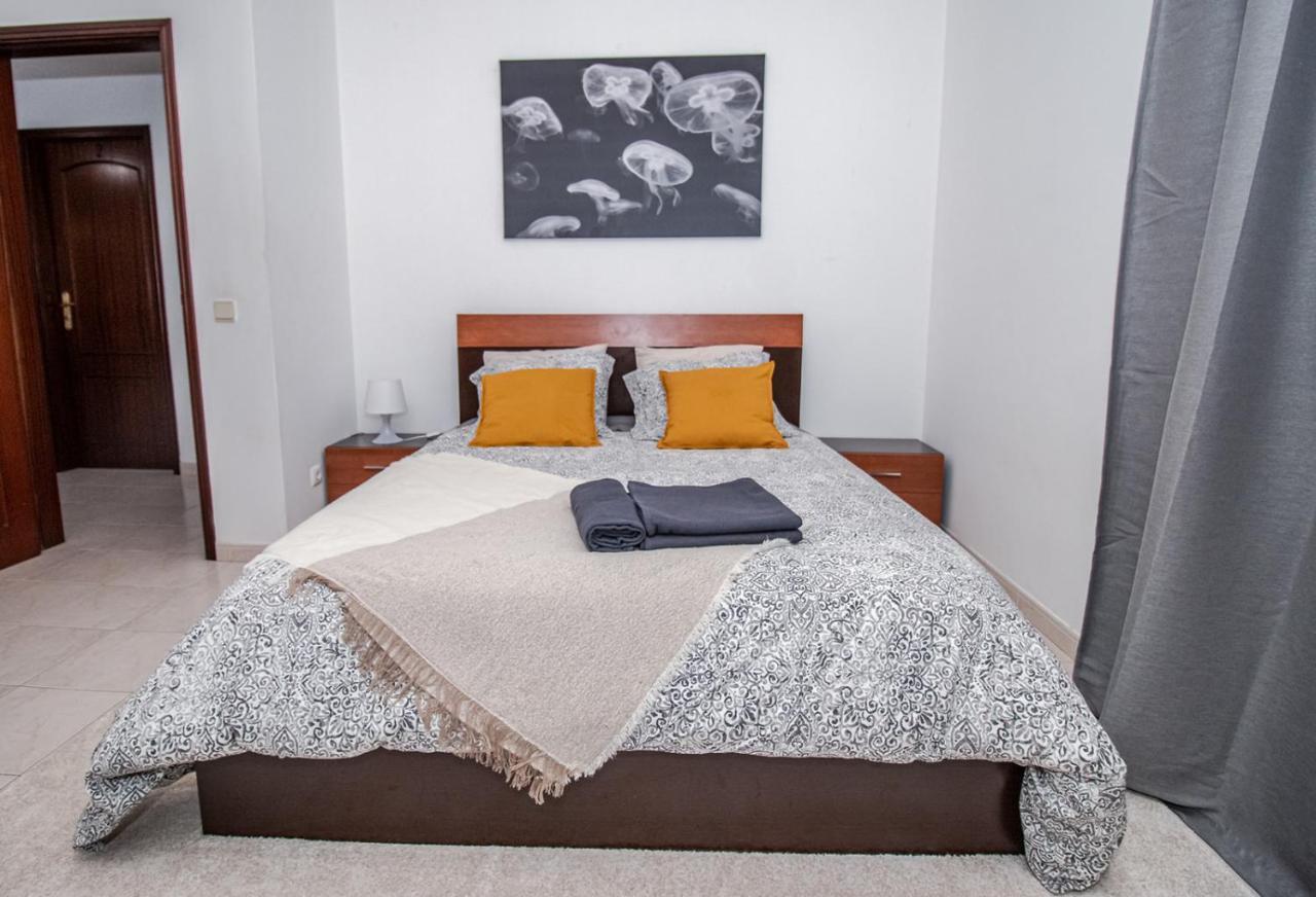 Charming Private Rooms In An Apartment A2 Penha - Фаро Екстериор снимка