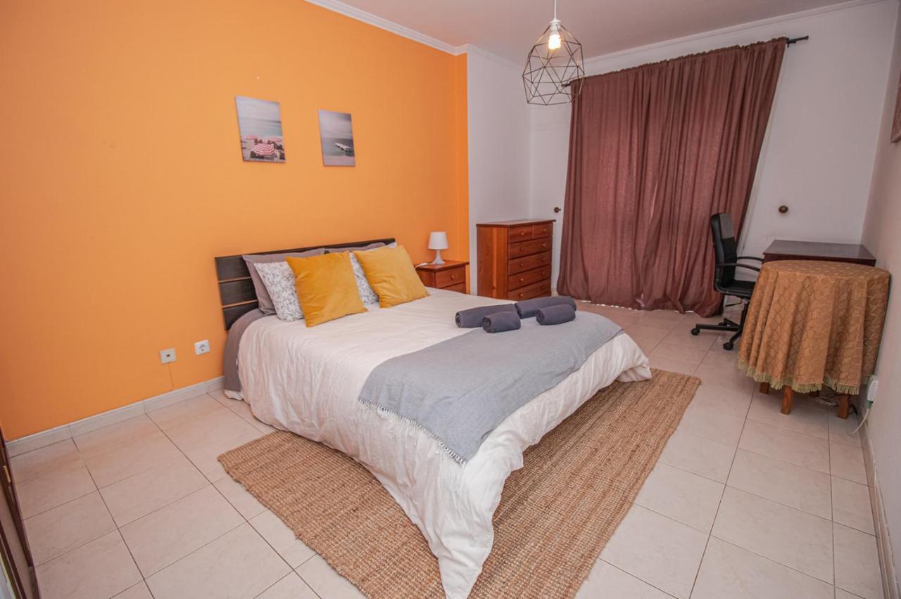 Charming Private Rooms In An Apartment A2 Penha - Фаро Екстериор снимка