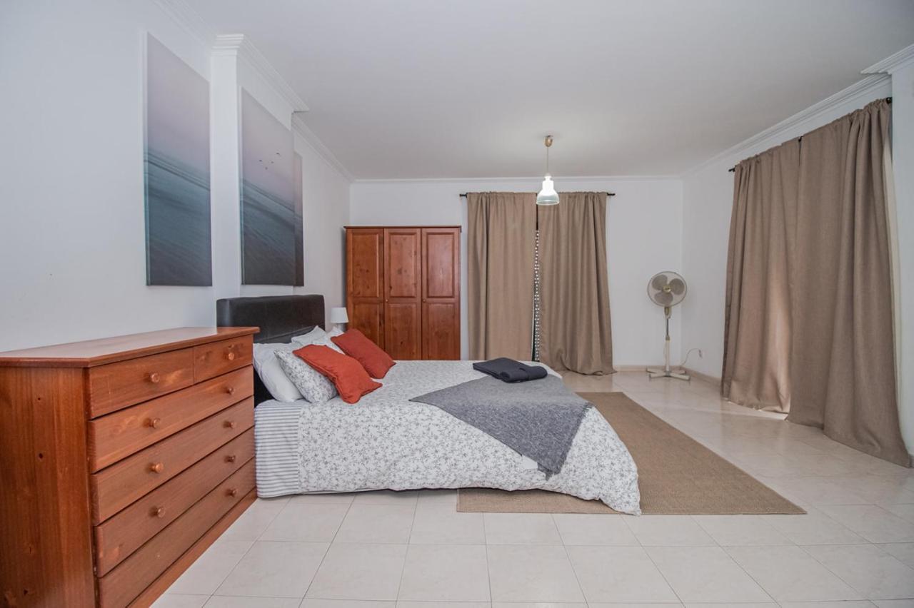 Charming Private Rooms In An Apartment A2 Penha - Фаро Екстериор снимка