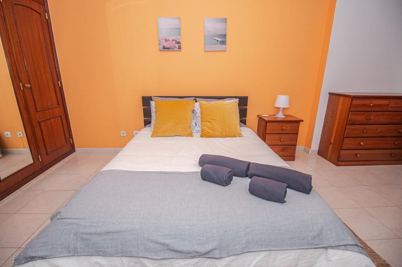 Charming Private Rooms In An Apartment A2 Penha - Фаро Екстериор снимка
