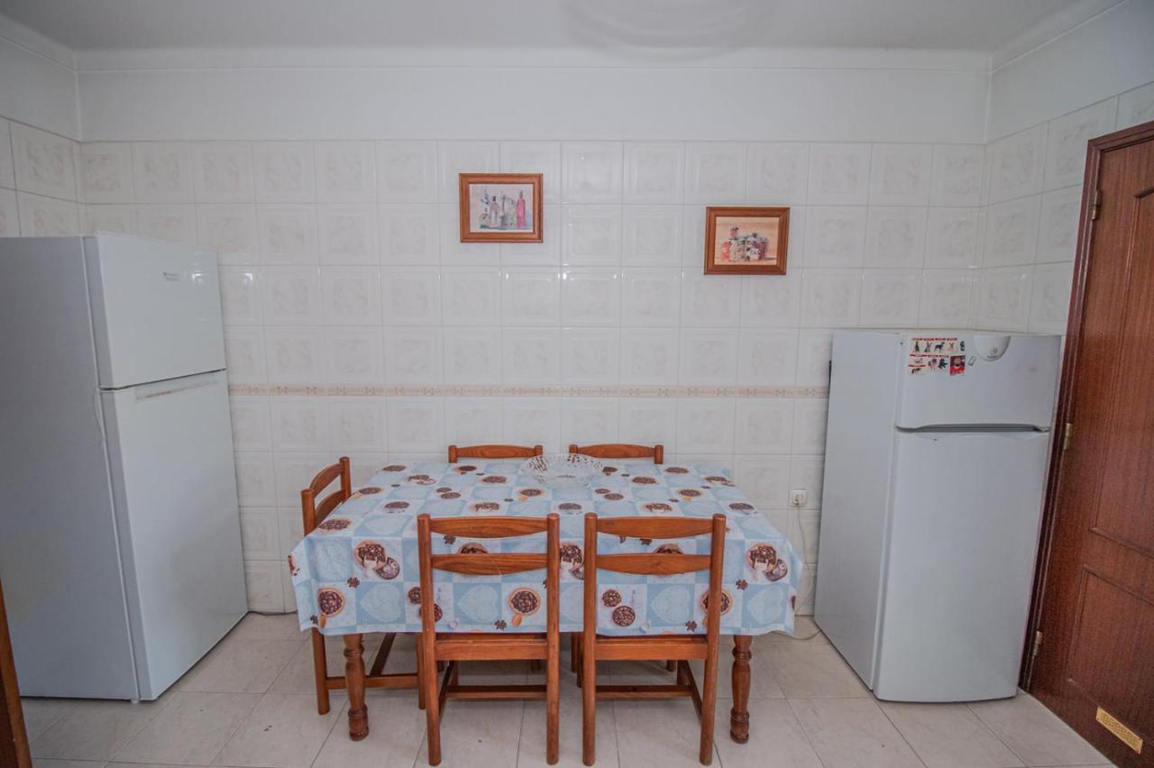 Charming Private Rooms In An Apartment A2 Penha - Фаро Екстериор снимка